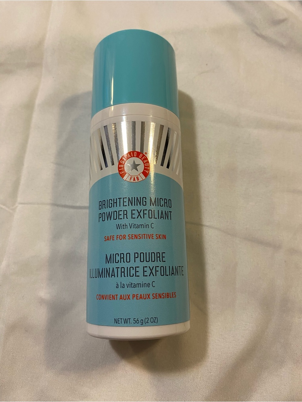 First Aid Beauty Brightening Micro Powder Exfoliant -